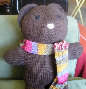 Baby Bobbi Bear, Maxin' and Relaxin'