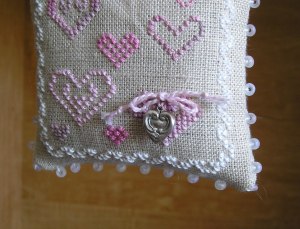 Antique Hearts Close-up